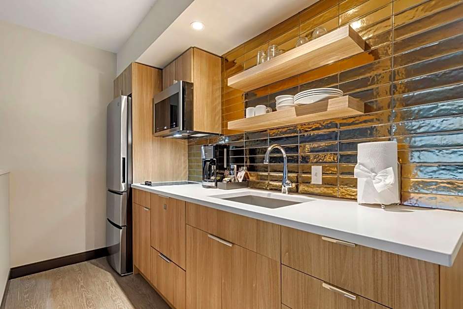 The Quincy, Ascend Hotel Collection