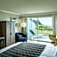 Beachfront Inn