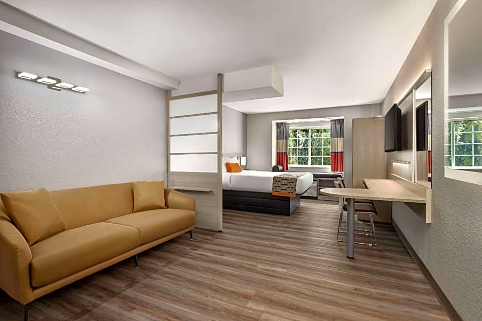 Microtel Inn & Suites by Wyndham Raleigh