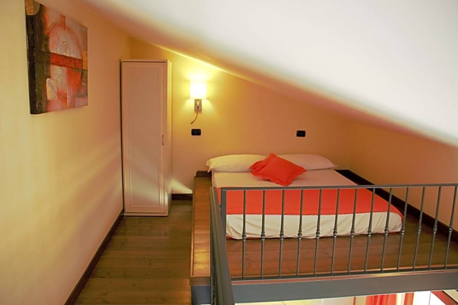 Borgo Castel Savelli