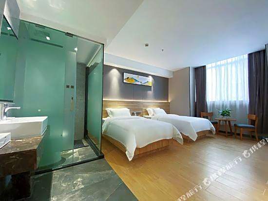 Wenxing Xiyue Hotel (Guangzhou Baiyun Railway Station Mawu Branch)