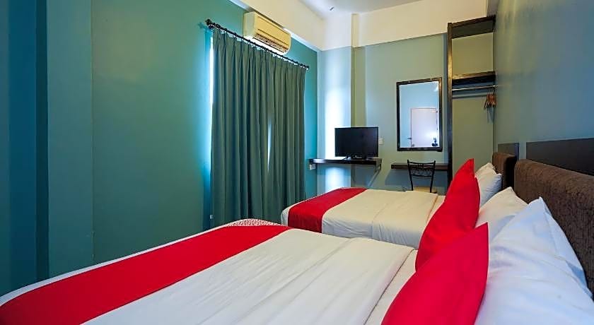 Super OYO 44083 Hotel Orchard Inn