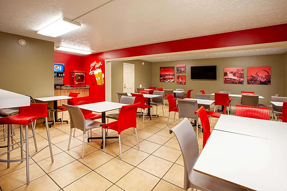 Super 8 by Wyndham Sandusky