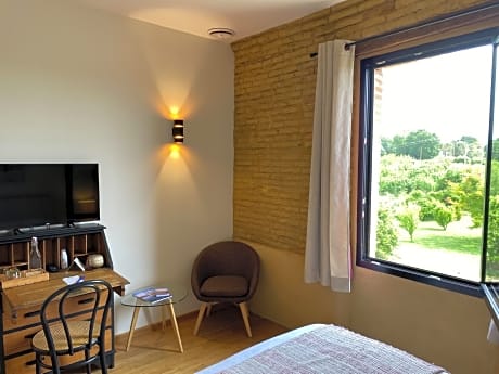 Double-Classique-Salle de bain privée séparée-Vue sur Jardin-Cosy