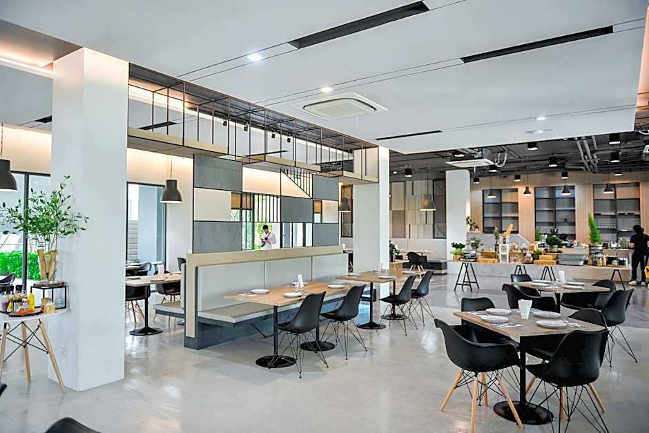 9D Sport Hotel