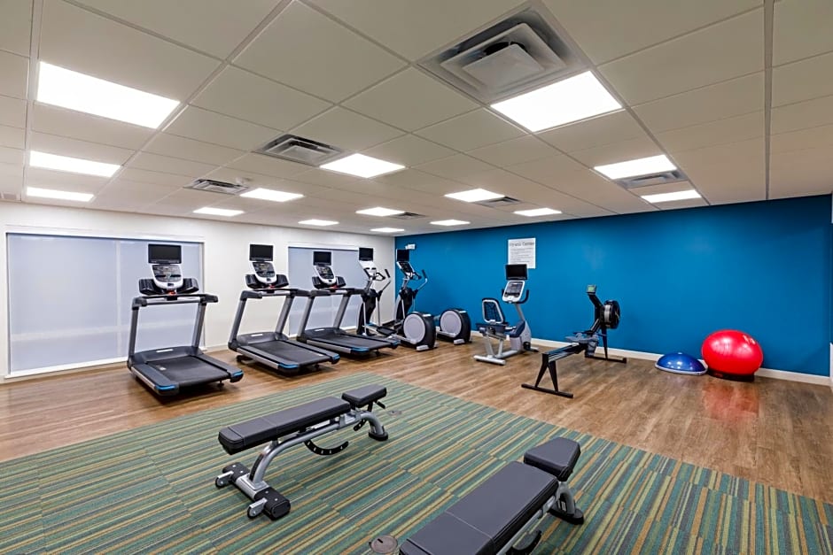 Holiday Inn Express and Suites Purcell By IHG