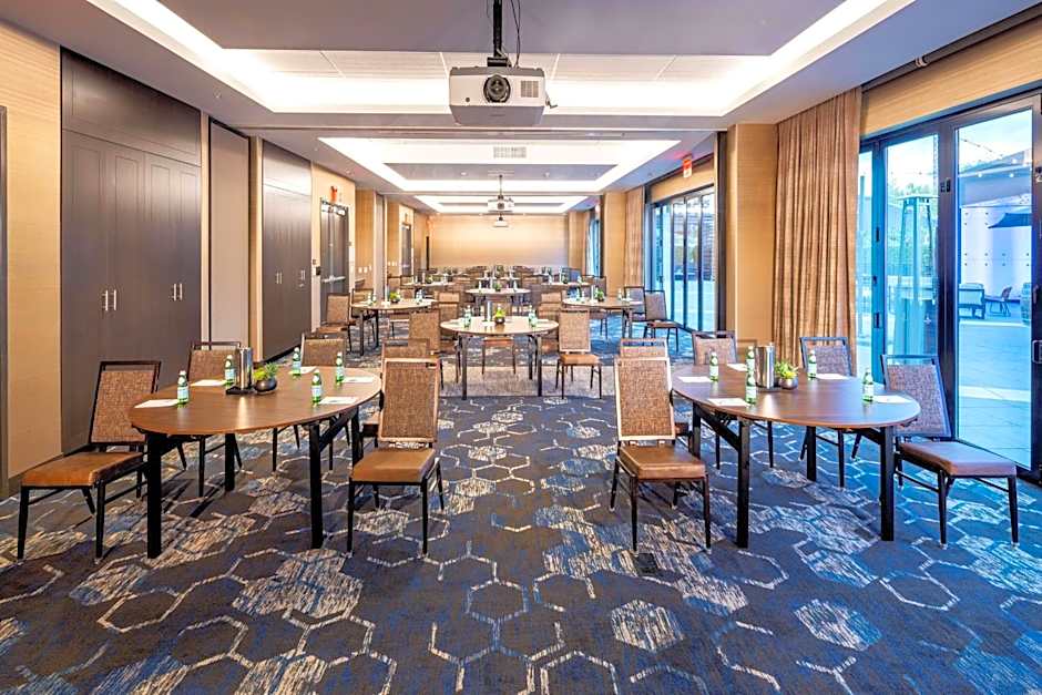 Hilton Garden Inn Redmond Town Center, WA