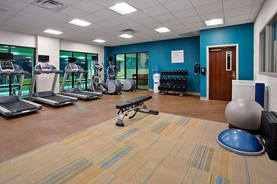 Holiday Inn Express Hotel & Suites Rochester Webster By IHG