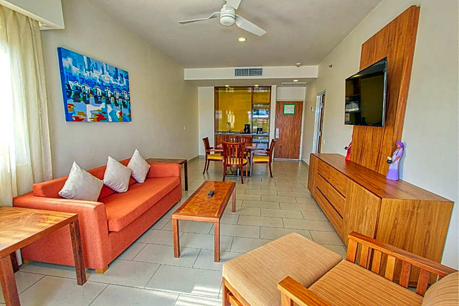 Holiday Inn Huatulco By IHG