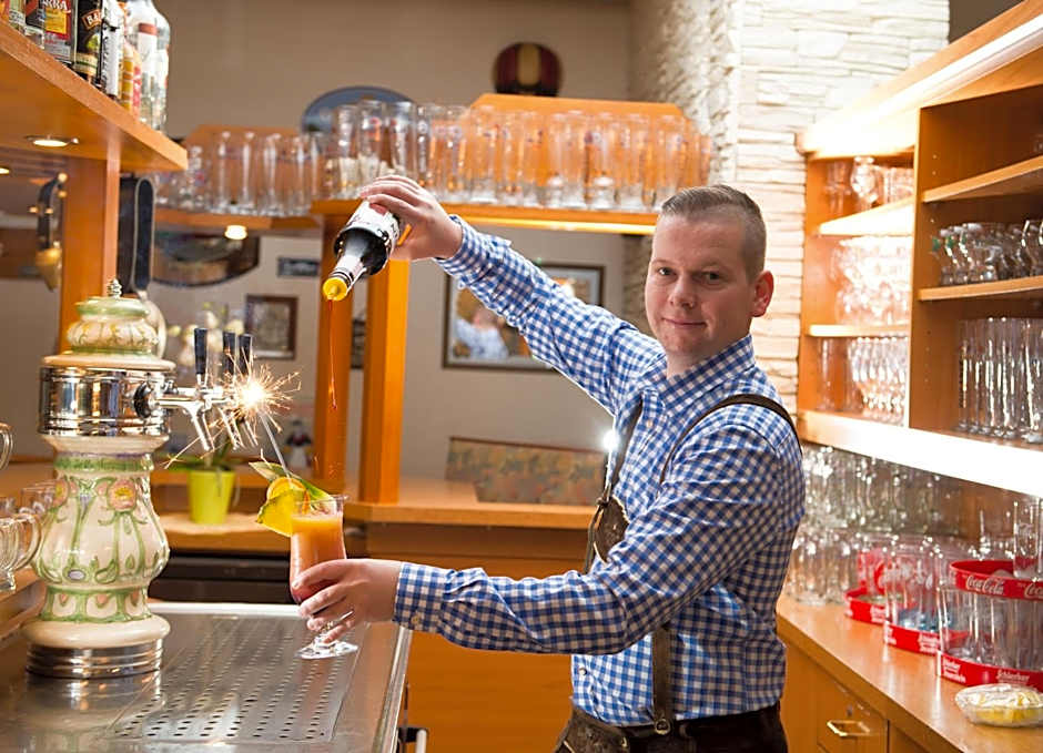 Hotel & Restaurant Waldcafe Hettstedt