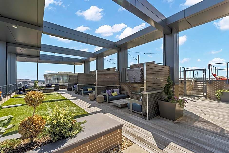 Placemakr Marymount Ballston