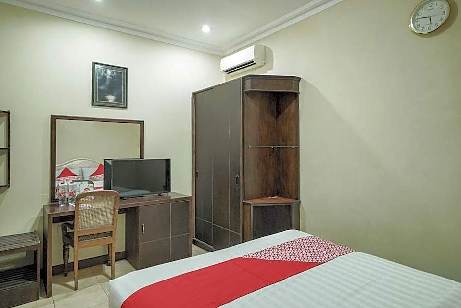 Ndalem Maharani Guest House