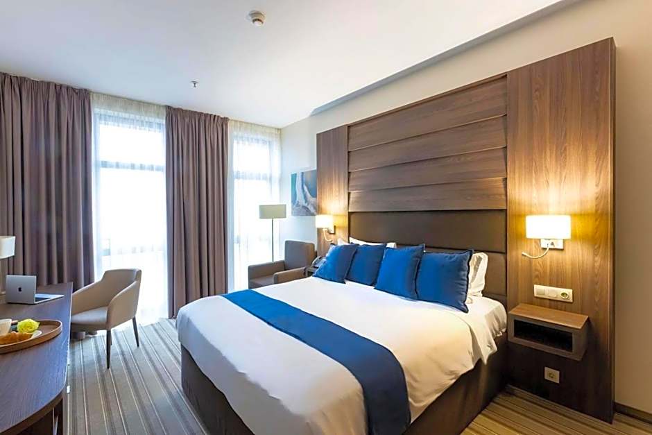 Premier Sofia Airport Hotel