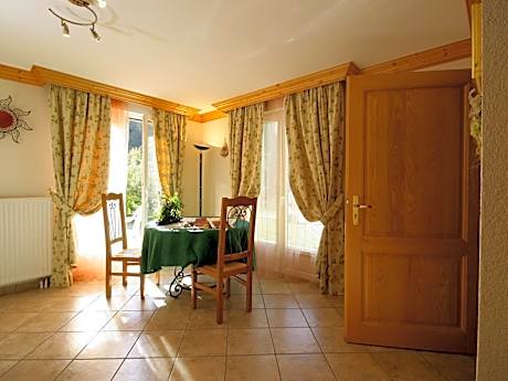 Double Room with Garden View