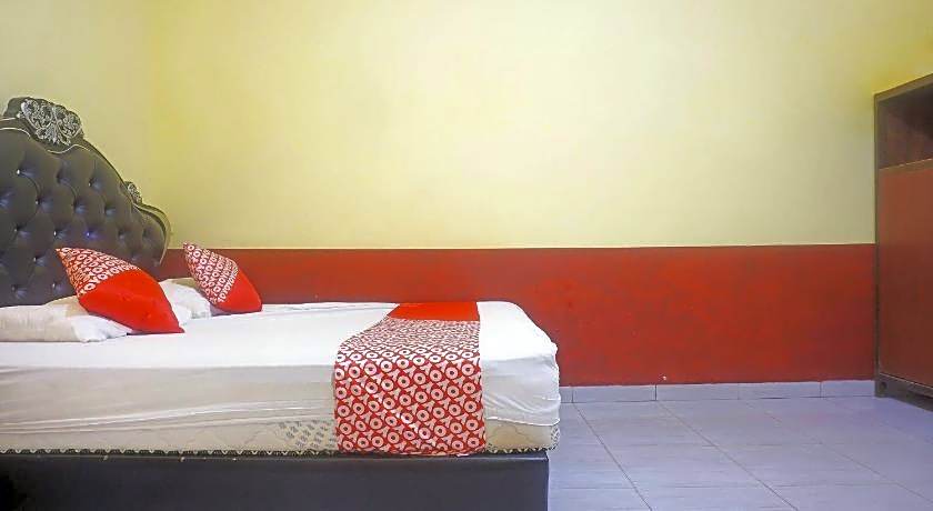 Hotel O Sari Jeneponto