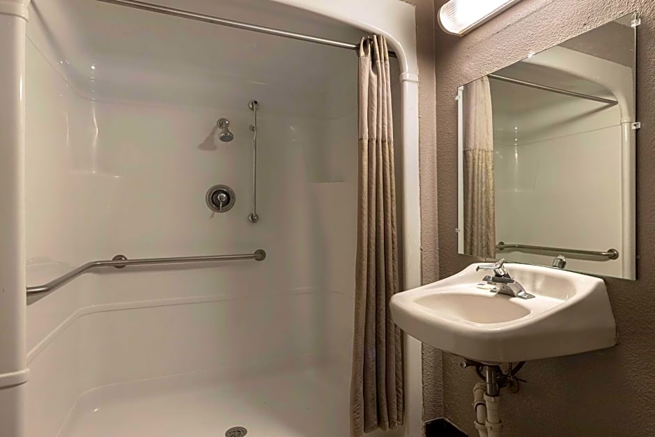 Motel 6-San Antonio, TX - West SeaWorld