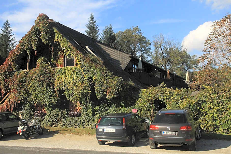 Hotel und Freizeitanlage Rauch-Hof