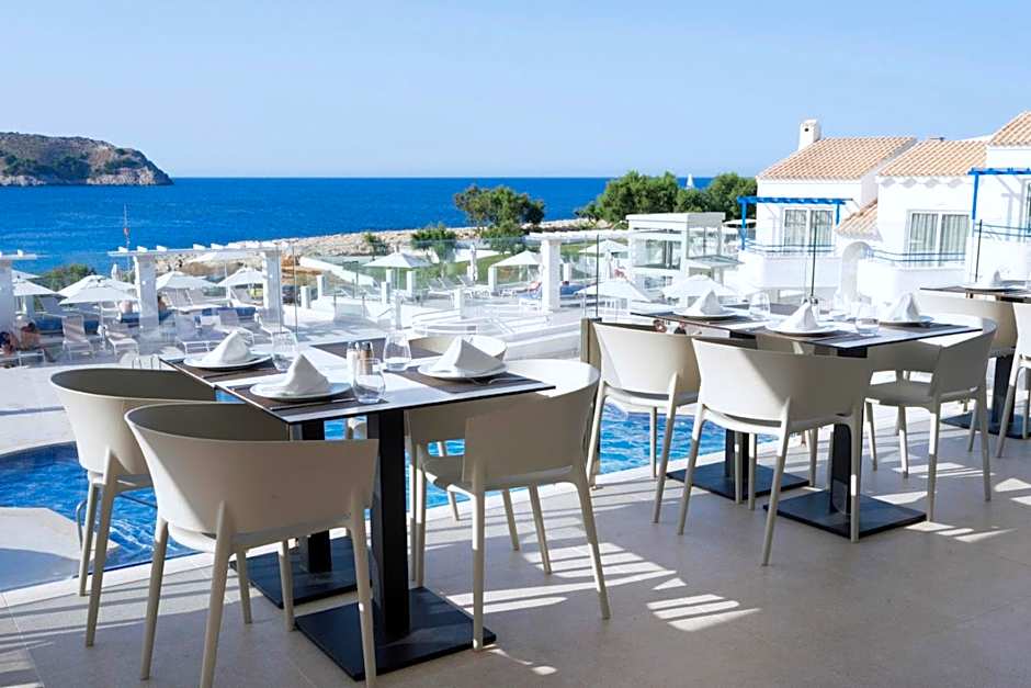 Parque Nereida Suites Hotel