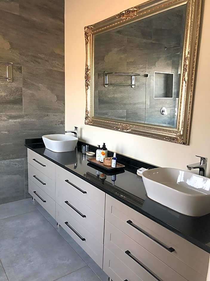 Barn Owl Lodge, Mjejane Game Reserve, Greater Kruger Park