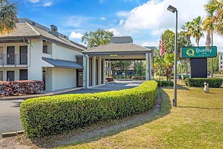 Quality Inn University