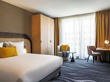 Mercure Amsterdam North Station