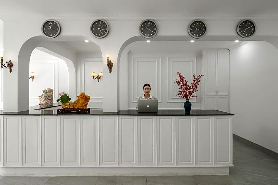 Hướng Dương Hotel