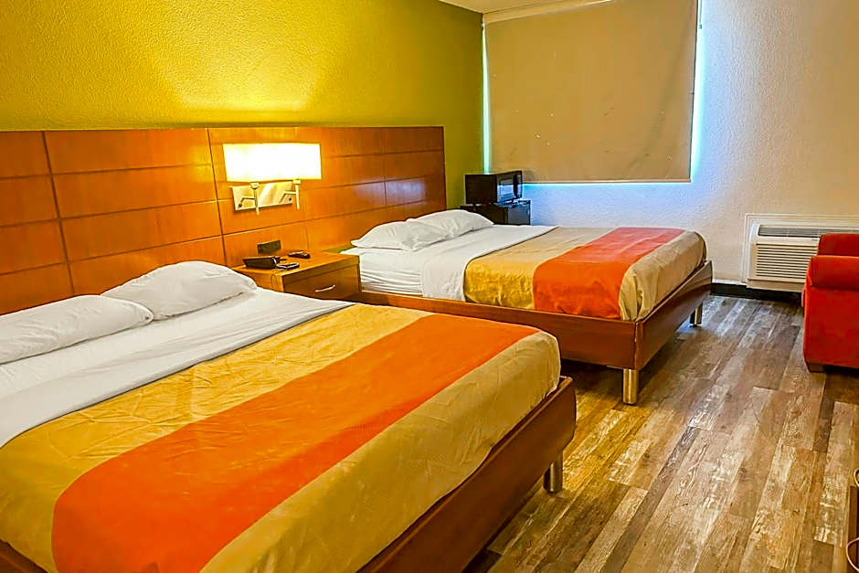 Jackson Hotel & Convention Center