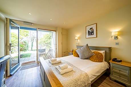 Double Room with Garden View