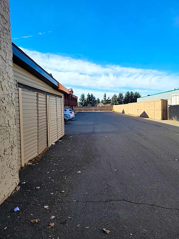 Super 8 by Wyndham Red Deer