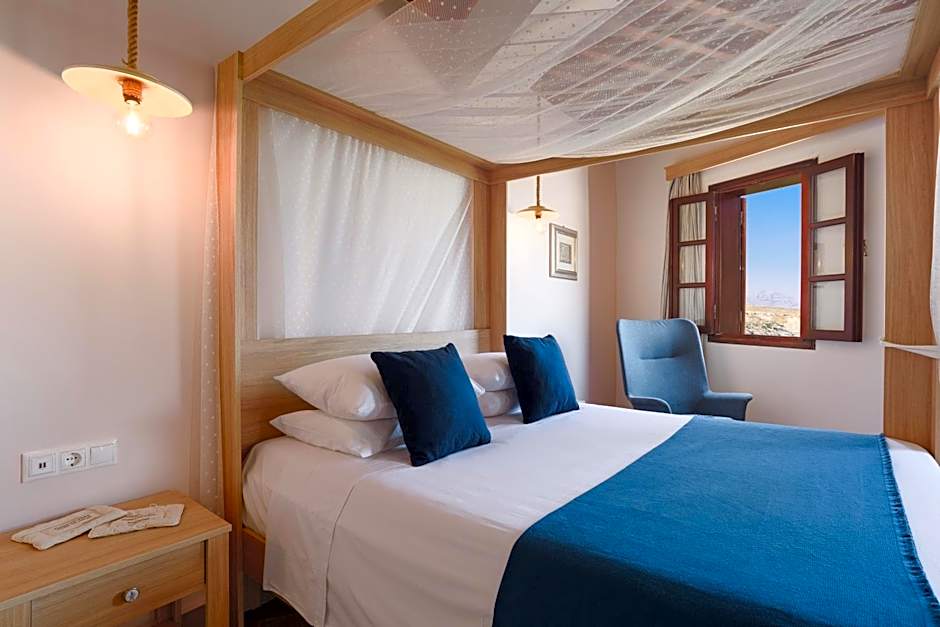 Thea Villas and Suite