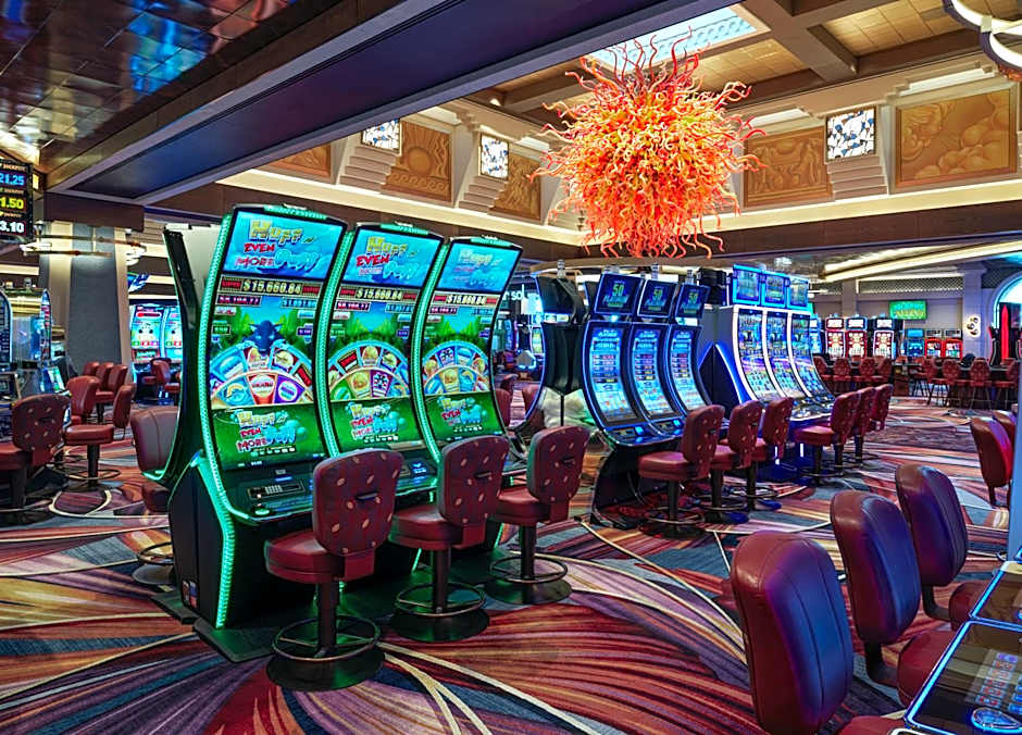 The Royal at Atlantis