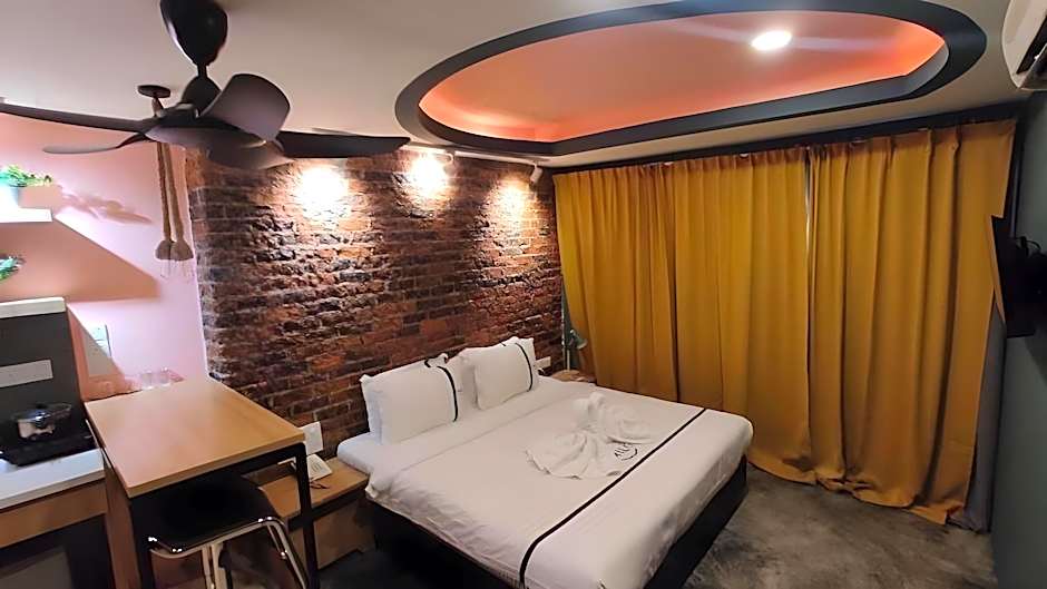 Smile hotel C180 Cheras Selatan