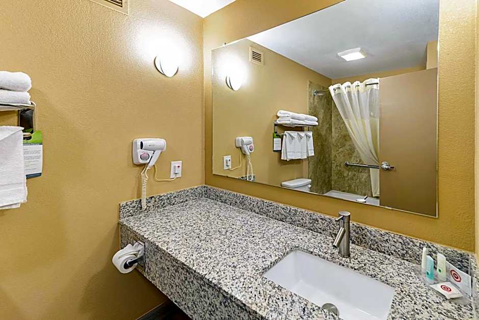 Quality Inn & Suites Lubbock South