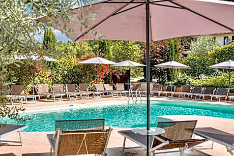 El Patio Hotel