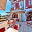 Hôtel & Résidence Vacances Bleues Orhoïtza