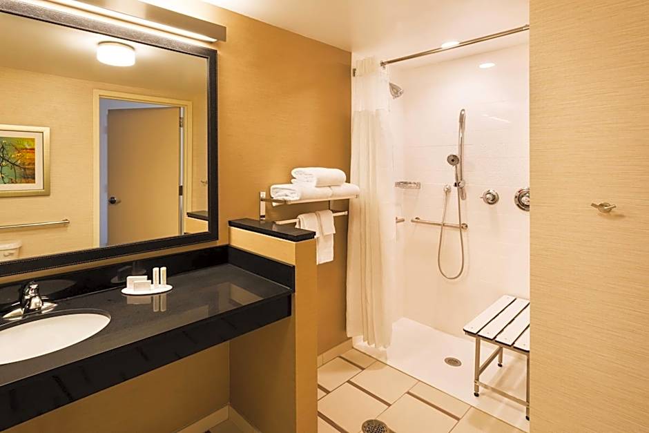 Fairfield Inn & Suites by Marriott Johnson City