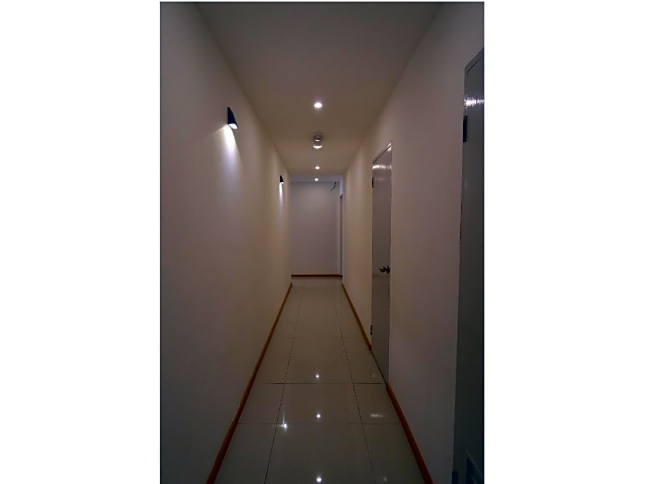 Place2stay Business Hotel @ Waterfront