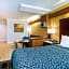 Days Inn & Suites by Wyndham Antioch