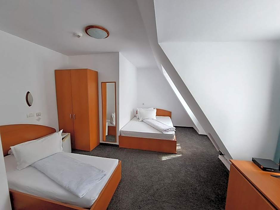 Hotel Pescarus Port Bicaz