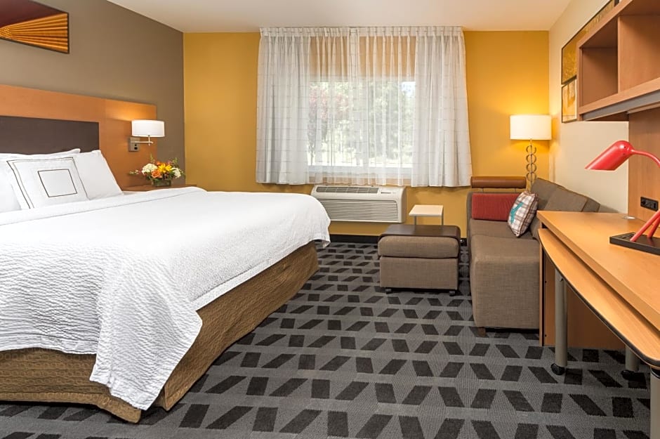 TownePlace Suites Old Mill District, Bend Near Mt Bachelor