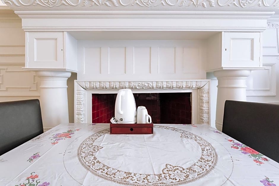 The Chapter - Hyde Park Hotel