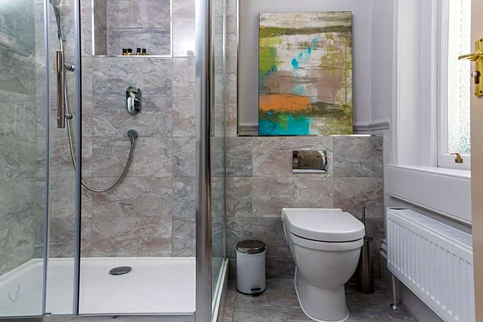 The Ayrlington Guesthouse