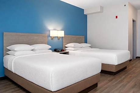 Signature Stay Inn & Suites - Downtown Hamilton