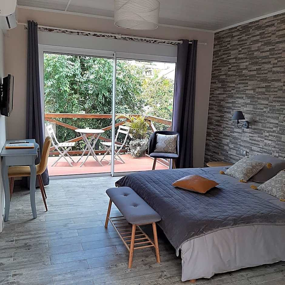 La Croisee des Sentiers