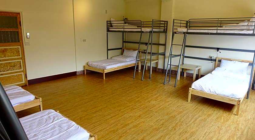 Chiayi Petite Hostel