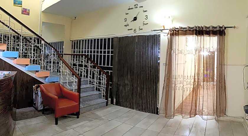 Luxury Moon Guest House – Islamabad, OH