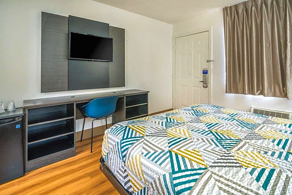 Motel 6-Irving, TX - Dallas