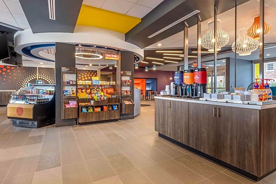 Tru by Hilton Lexington Hamburg