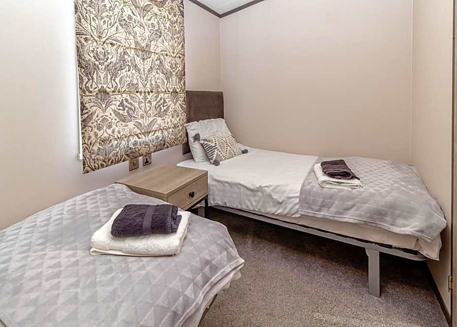 Ladera Retreat Lodges