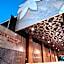 Metrocentre Hotel & Convention Center